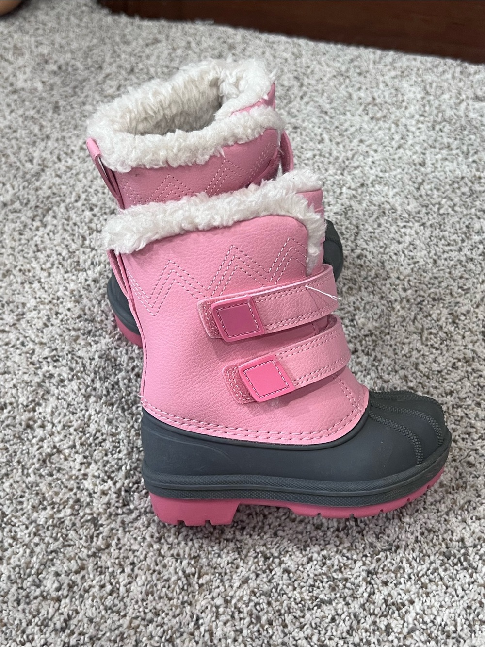 Worn twice! Size 6 cat & jack Kids Pink Winter Snow Boots with Faux Fur Cuff
